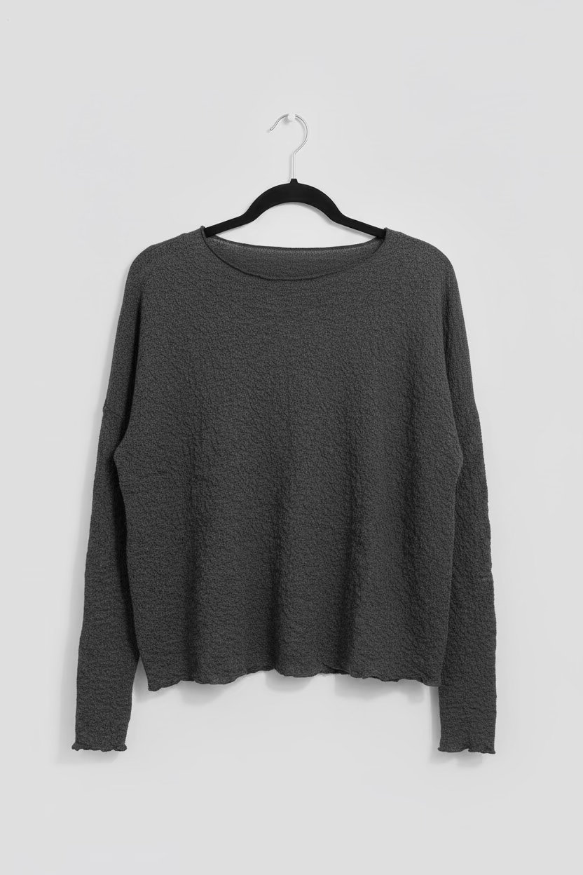Wide R-Neck Shirt