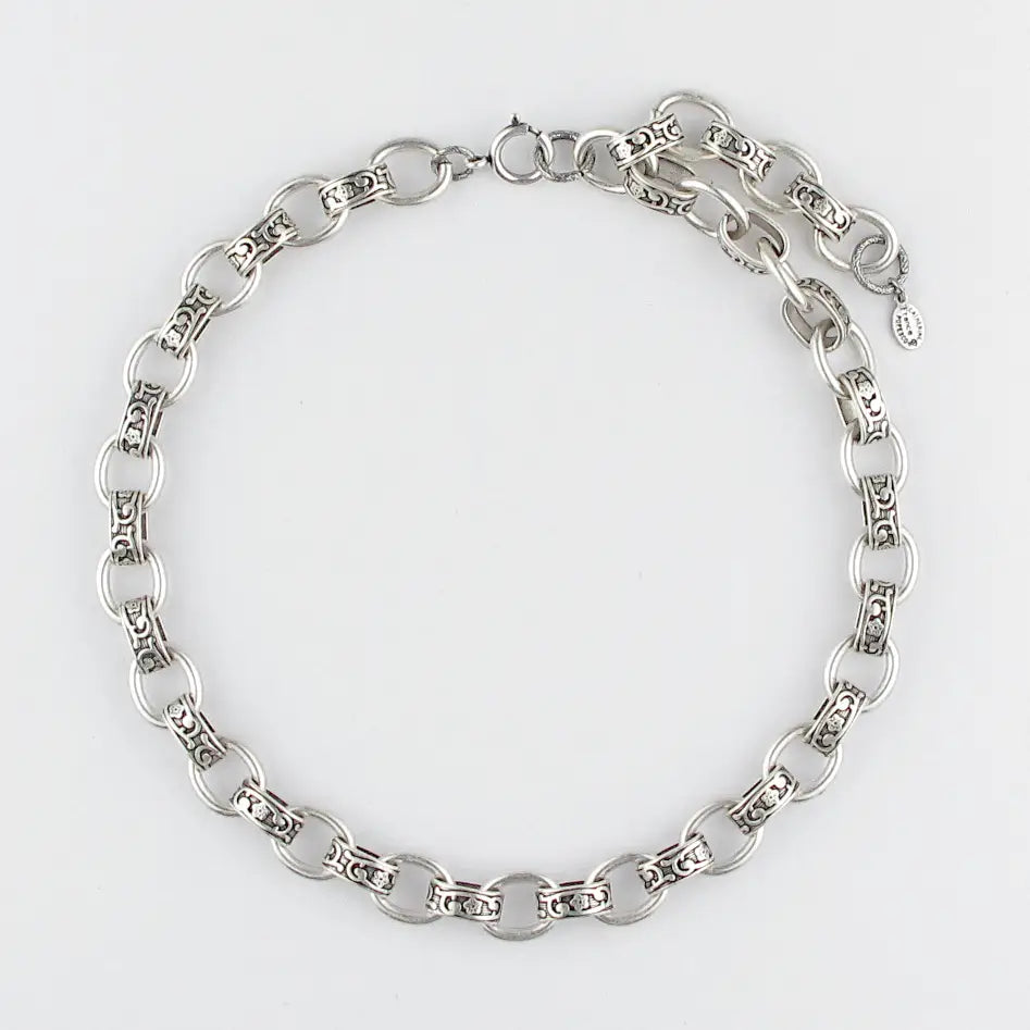The Baroque Link Silver Necklace