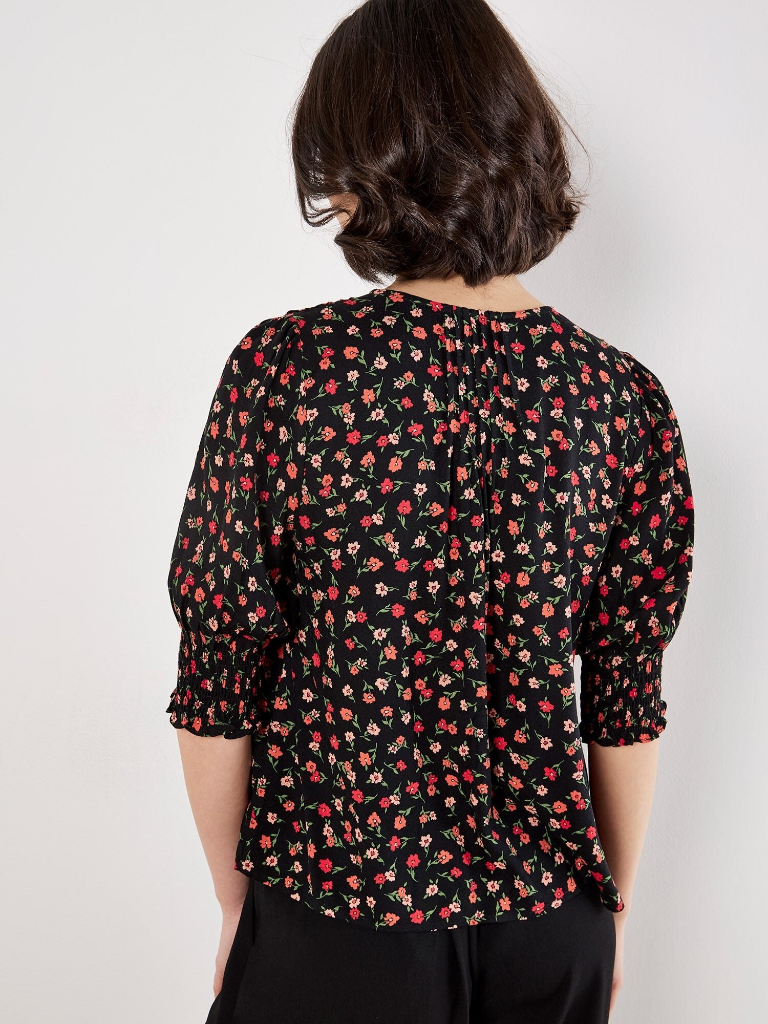 Apricot Ditsy Floral BlouseTopsPosh Boutique