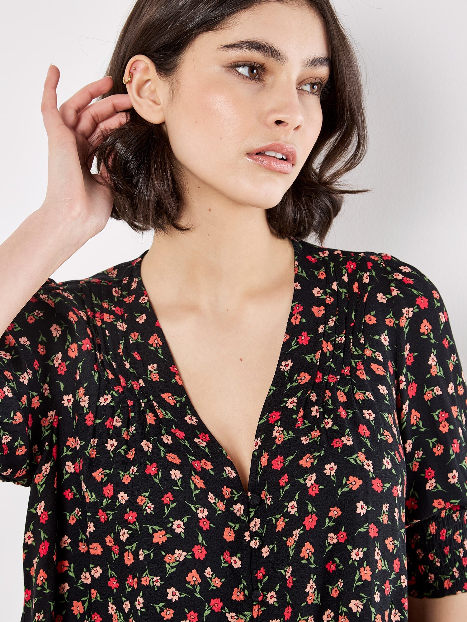Apricot Ditsy Floral BlouseTopsPosh Boutique