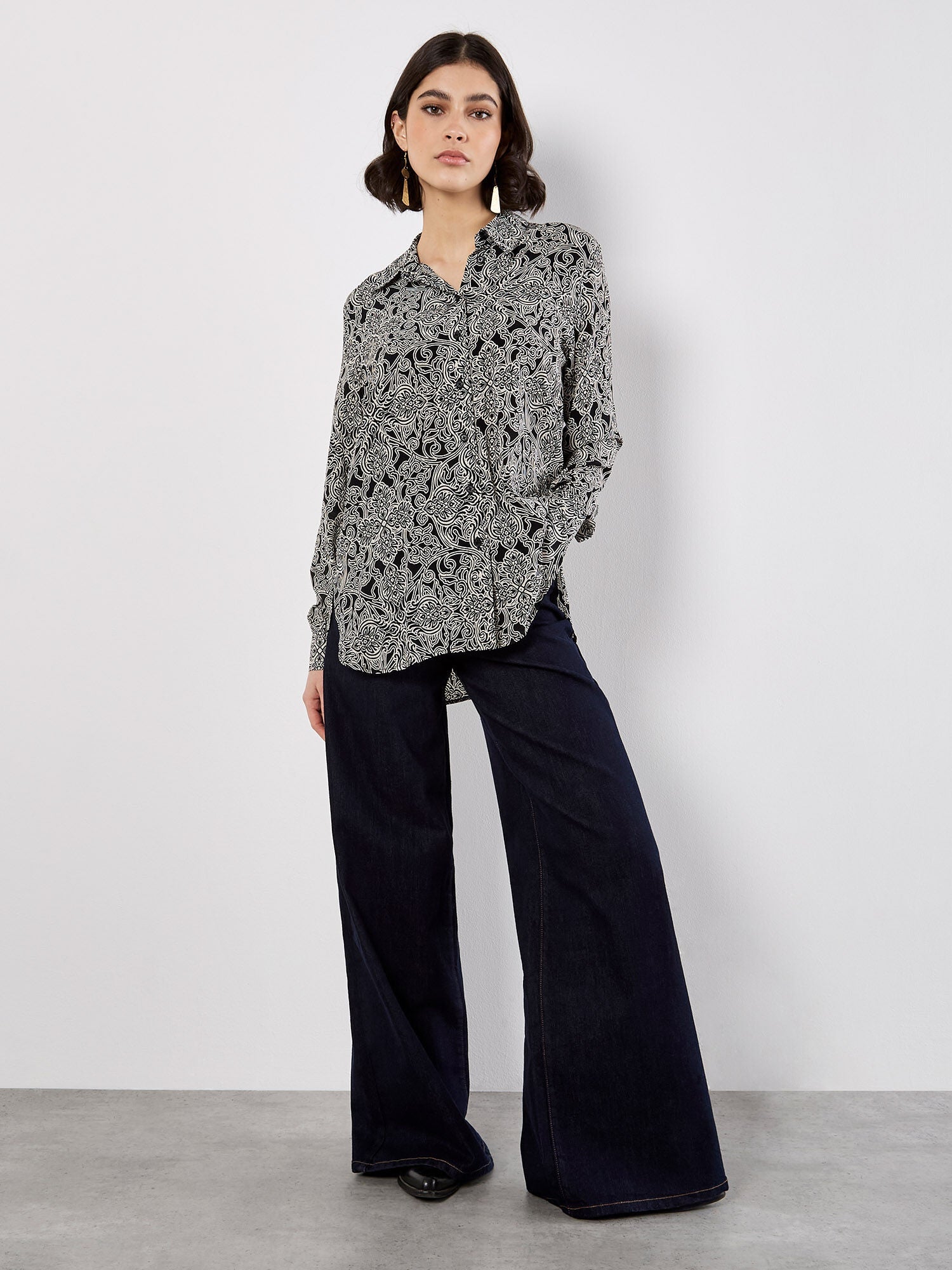 Apricot Paisley Sheer ShirtTopsPosh Boutique