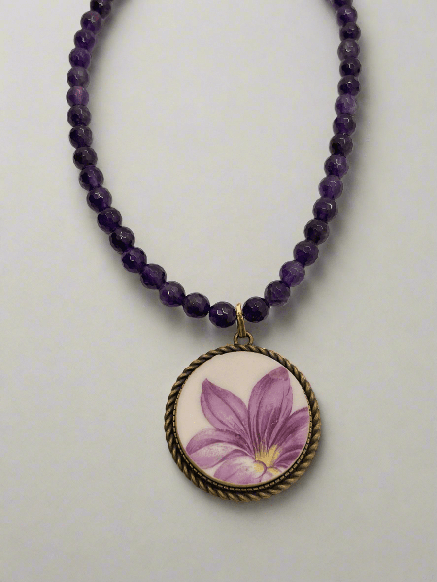 Beaded Antique China NecklaceJewelryPosh Boutique