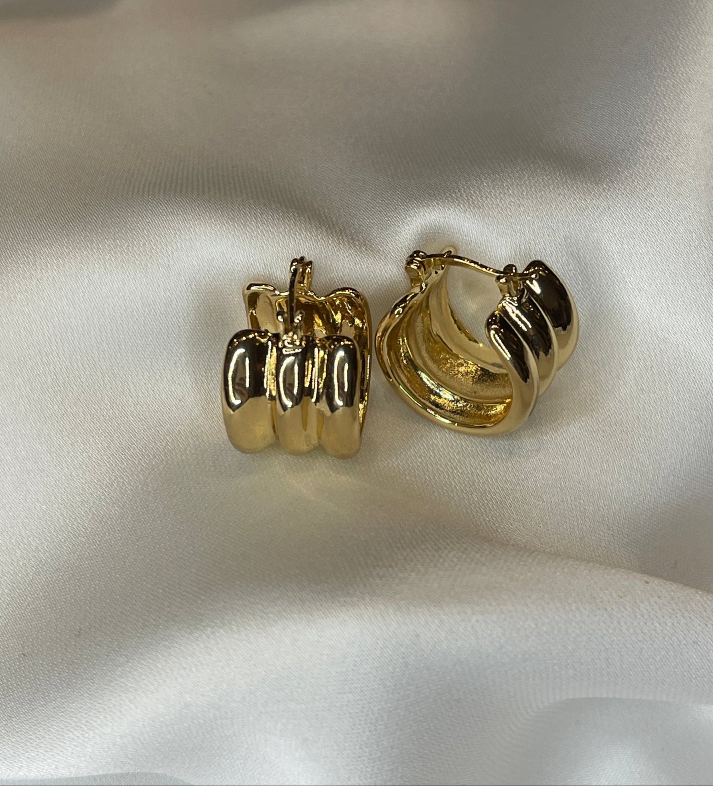 Dora EarringJewelryPosh Boutique