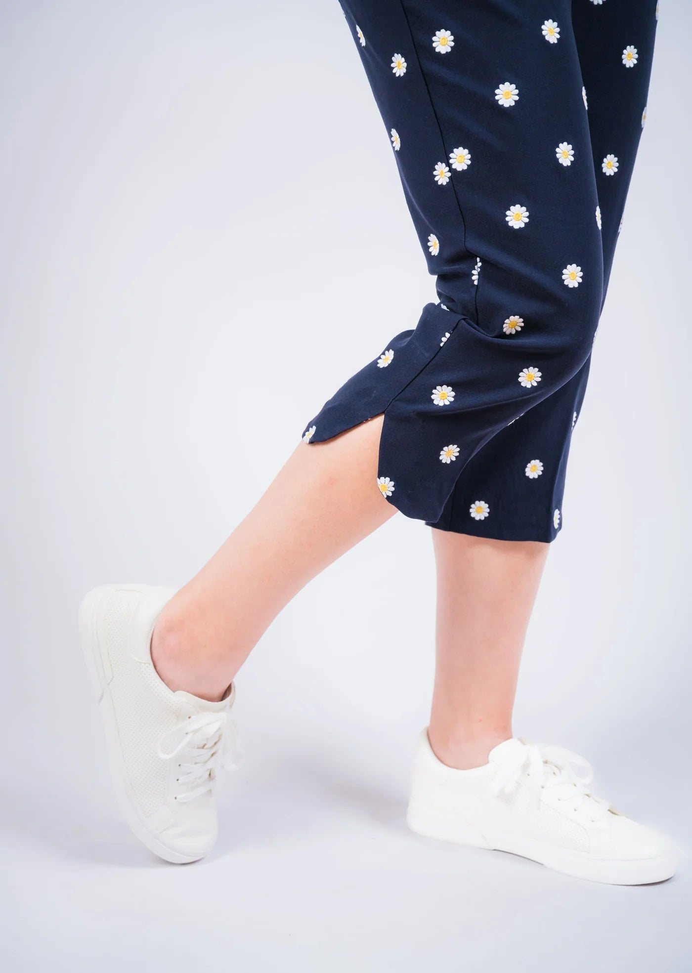 Embroidered Tulip Hem CapriBottomsPosh Boutique