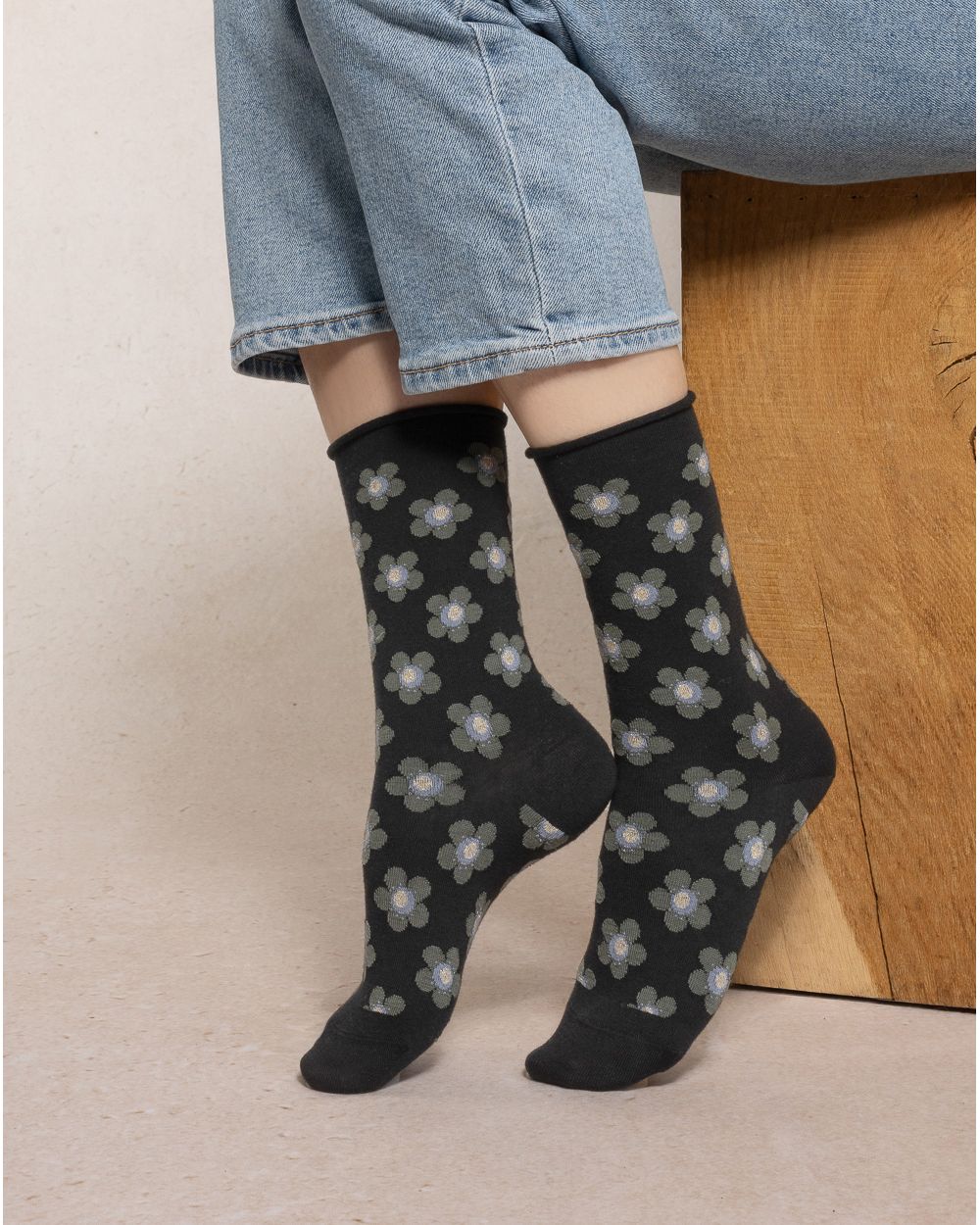 Fine Flower SocksSocksPosh Boutique