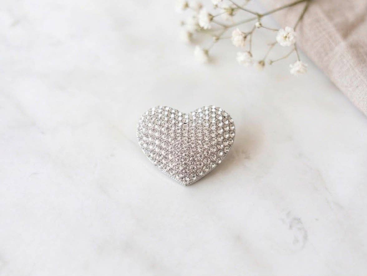 Margie broochJewelryPosh Boutique