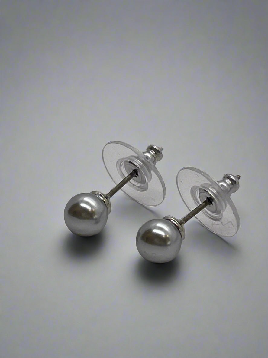Merx Grey Pearl Stud EarringJewelryPosh Boutique