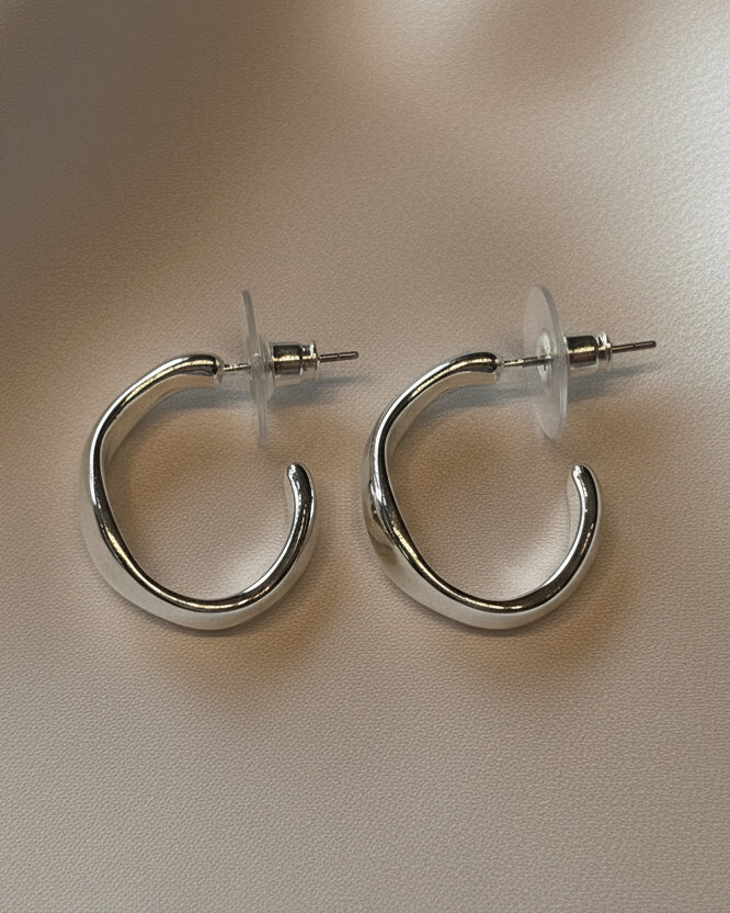 Mira EarringsJewelryPosh Boutique