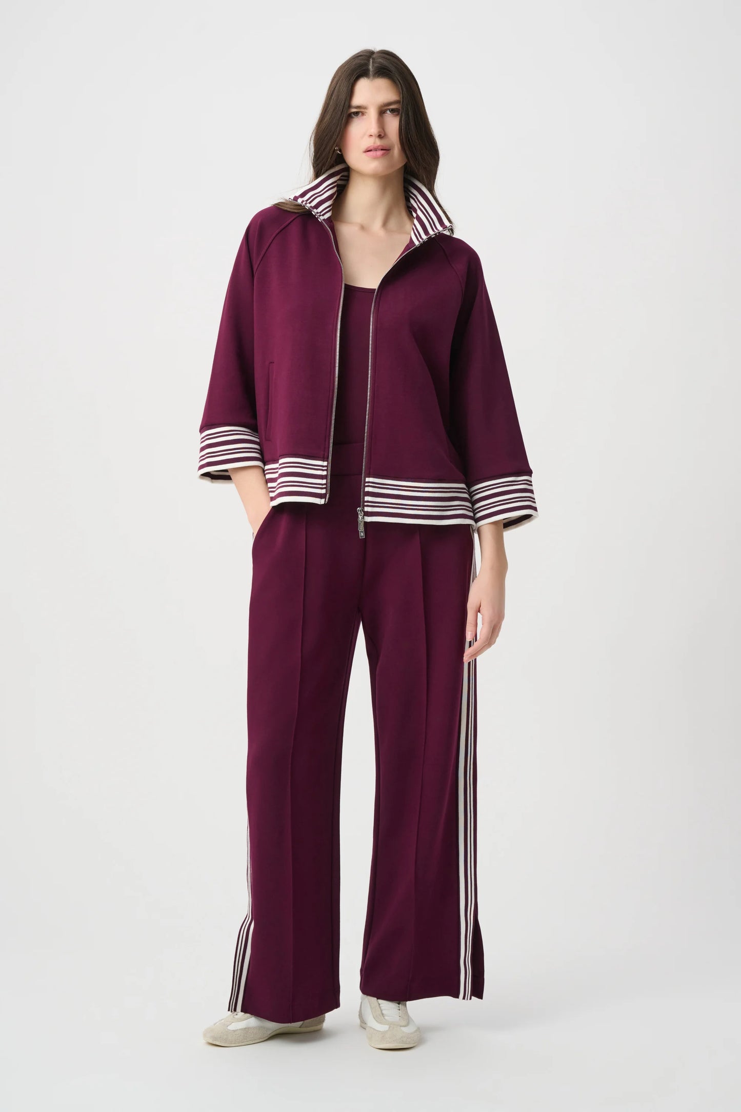 Pin-Tuck Wide Leg Jogger