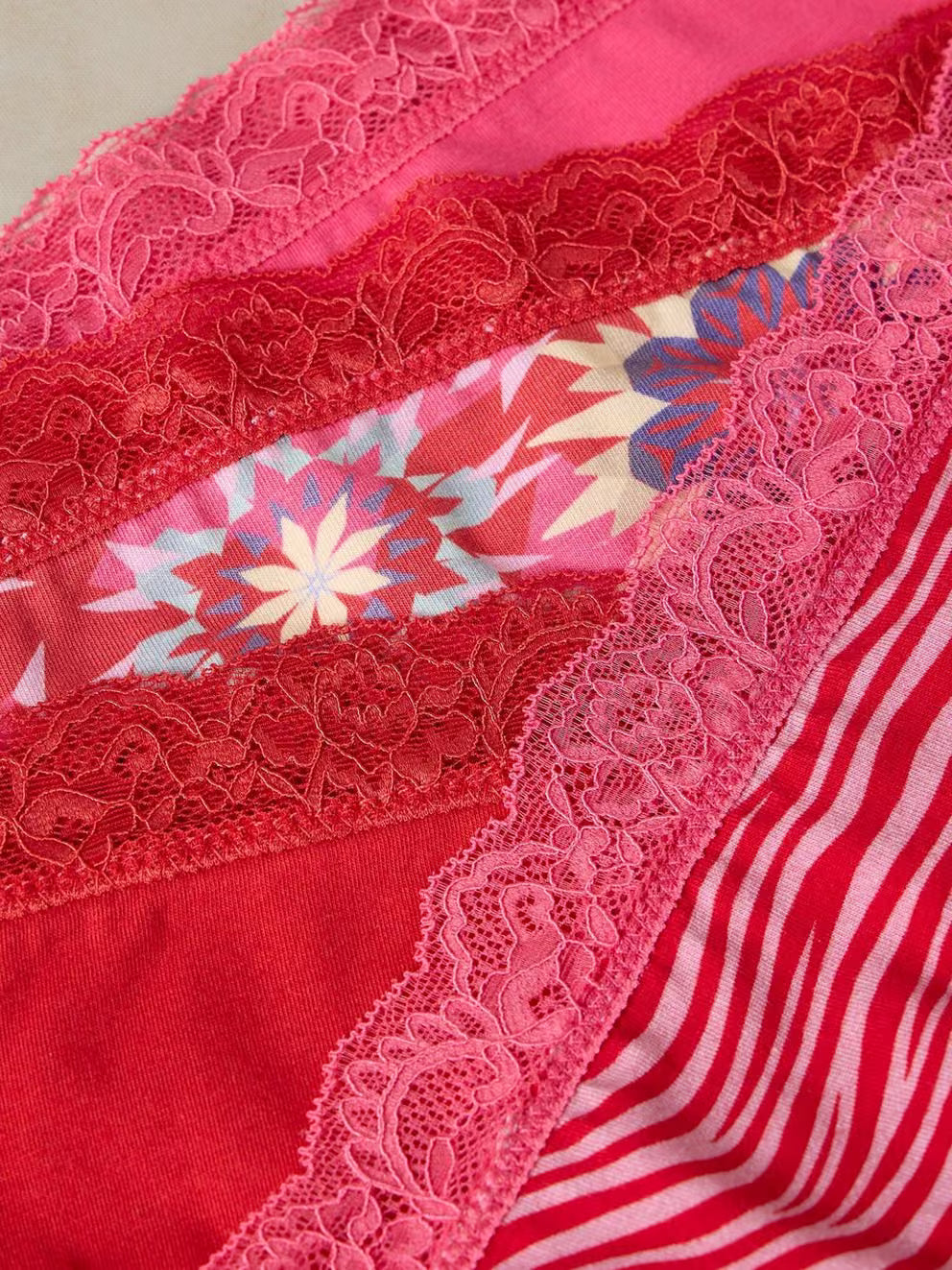 4 Pack Knicker Box Set