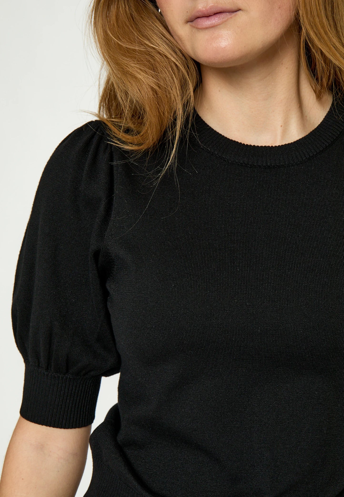 Liva Knit Tee