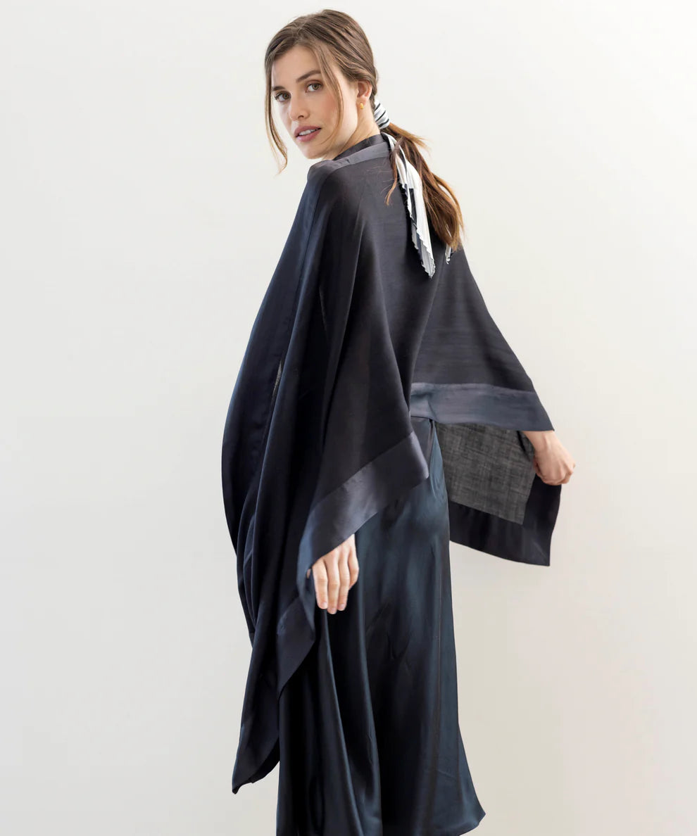 Black Soirée Wrap