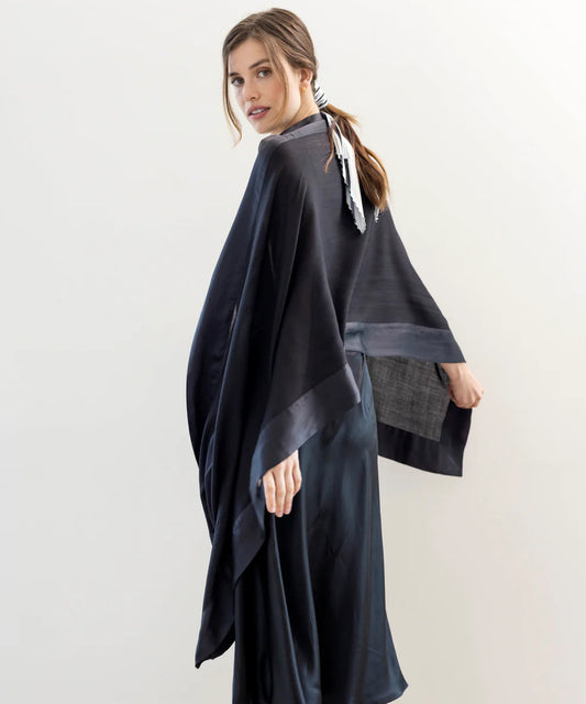 Black Soirée Wrap