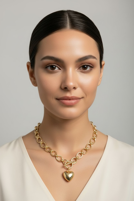 Avri Necklace