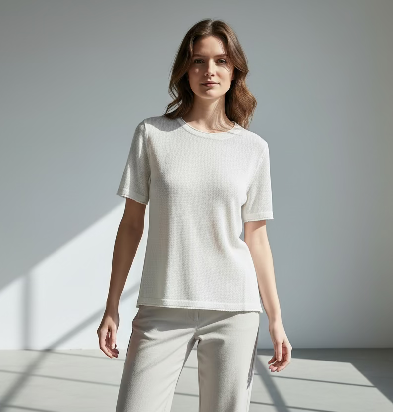Selene Tee