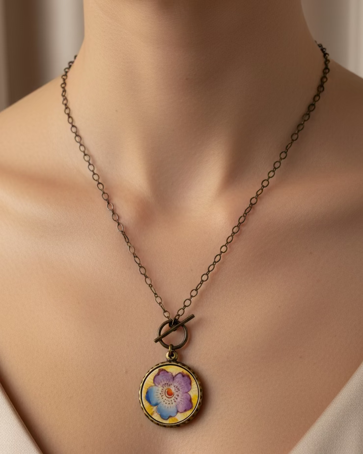 "Sun Drop " Antique China Necklace
