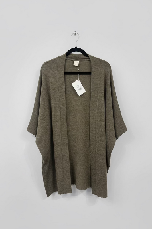 Extra Wide Cardigan