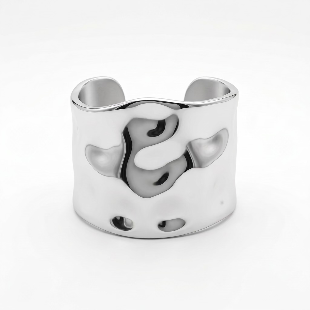 Allegra Cuff