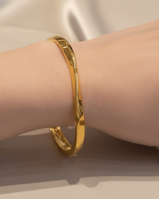 Anne BraceletPosh Boutique