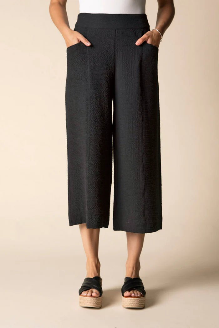 Aria CapriPantsPosh Boutique