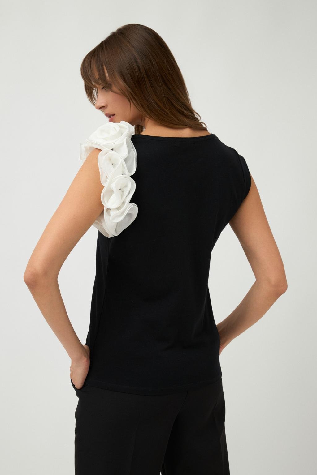 Bariloche Apumer T-ShirtTopsPosh Boutique