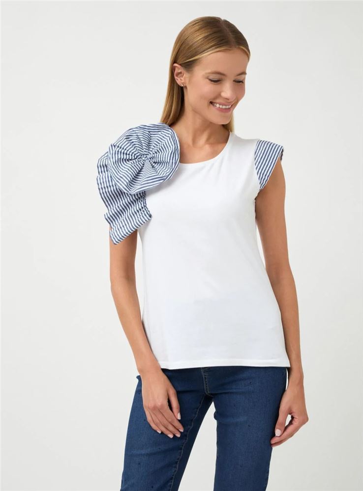 Bariloche Cuero T-ShirtTopsPosh Boutique