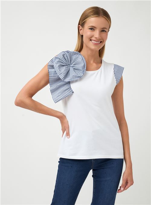 Bariloche Cuero T-ShirtTopsPosh Boutique