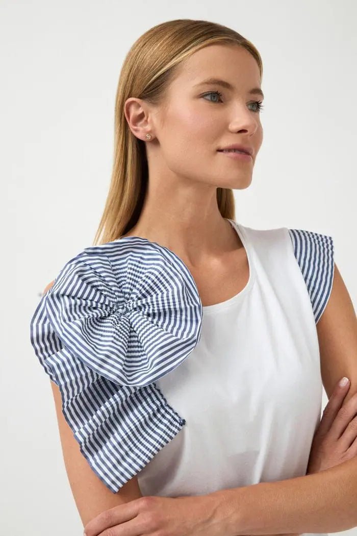 Bariloche Cuero T-ShirtTopsPosh Boutique