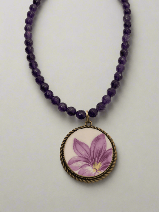 Beaded Antique China NecklaceJewelryPosh Boutique
