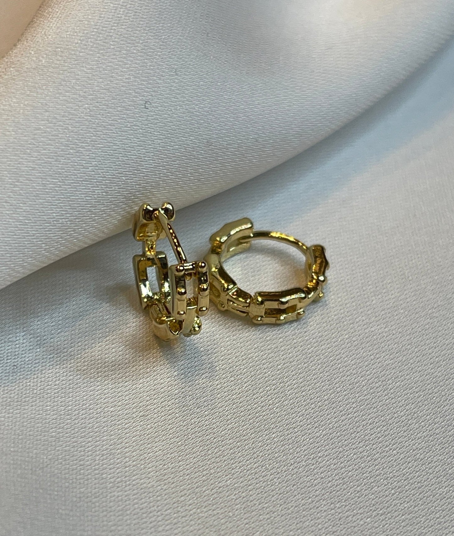 Bebe EarringJewelryPosh Boutique