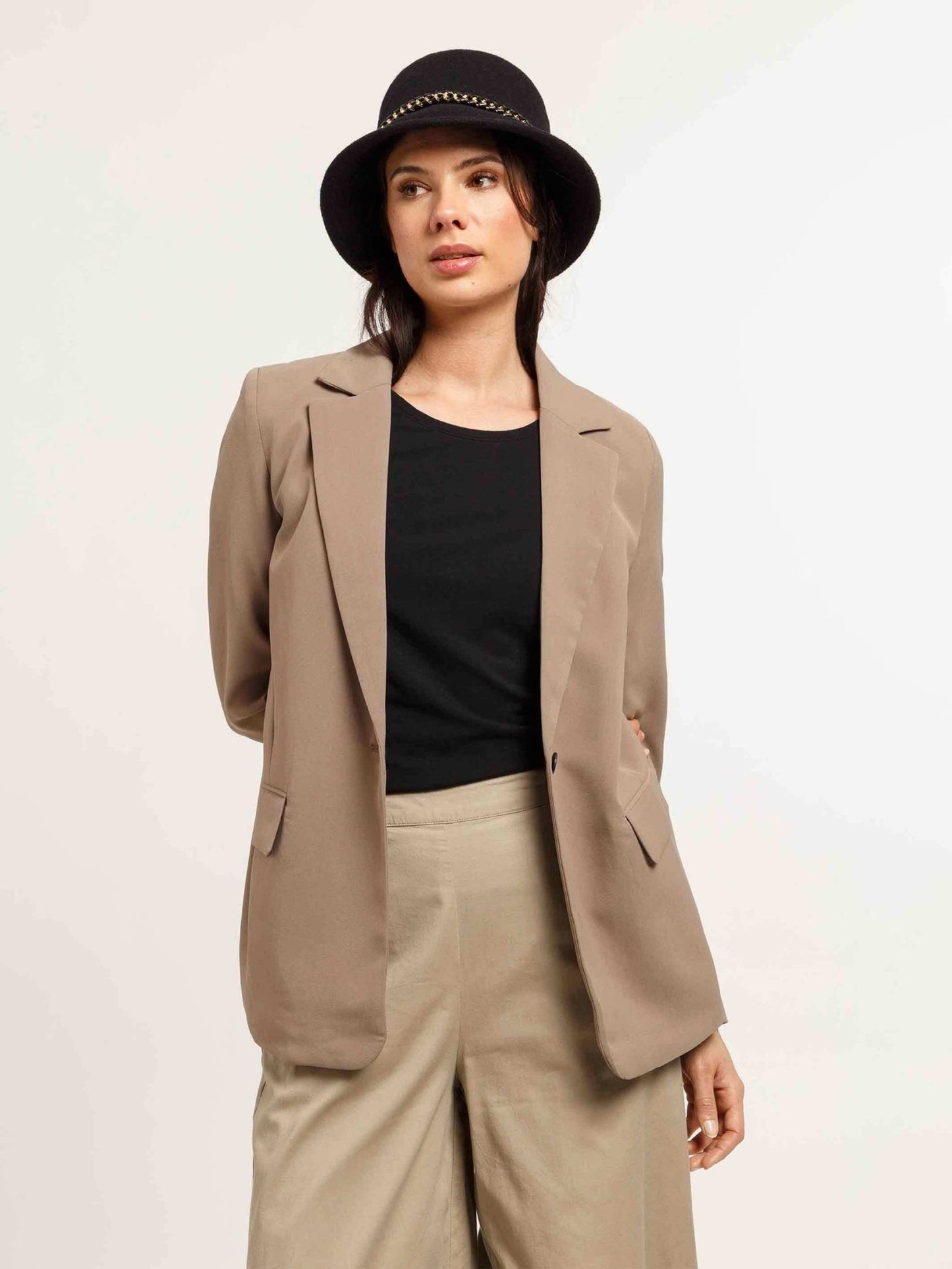 Bell HatHatsPosh Boutique