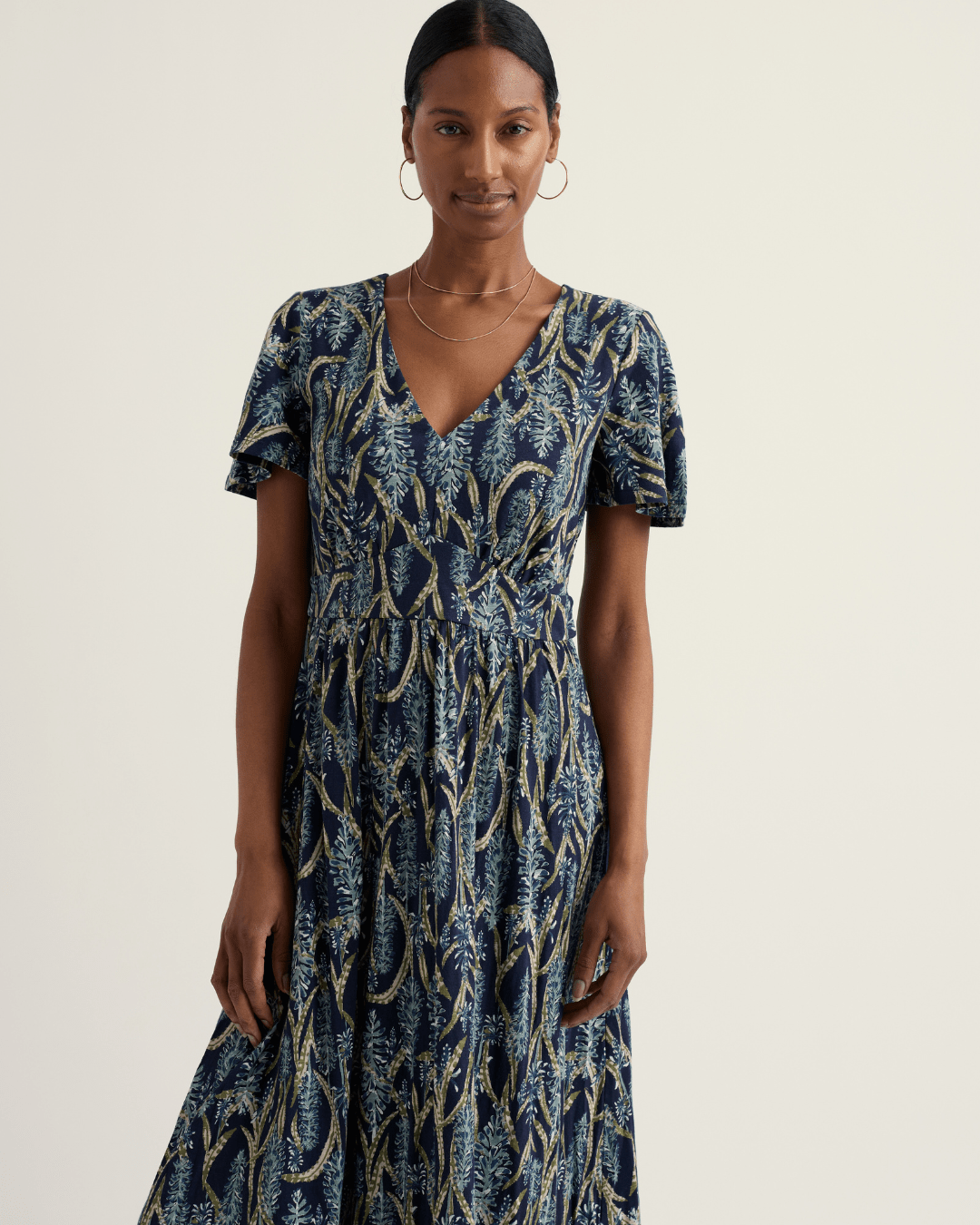 Chateaux Maritime DressPosh Boutique
