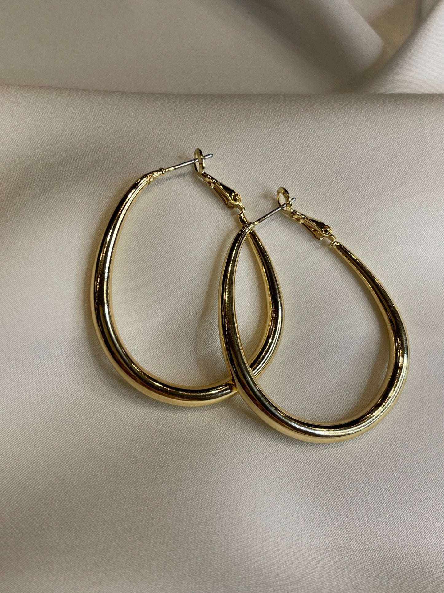 Clara EarringsPosh Boutique