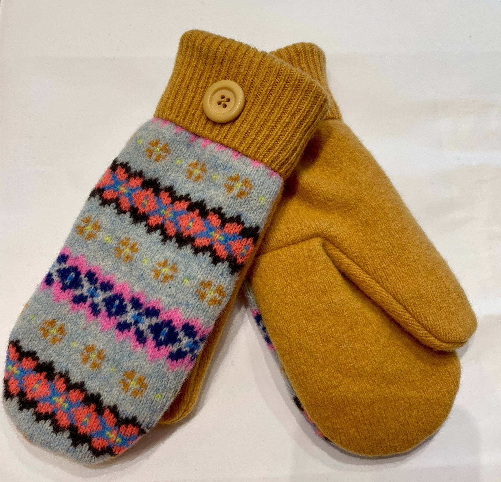 Dolly MittensPosh Boutique