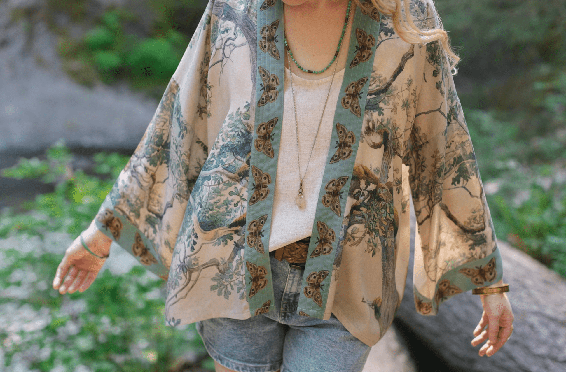 Earth & Sky Pixie Cropped KimonoPosh Boutique