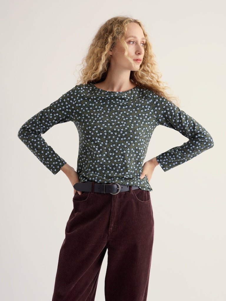 Easel TopPosh Boutique