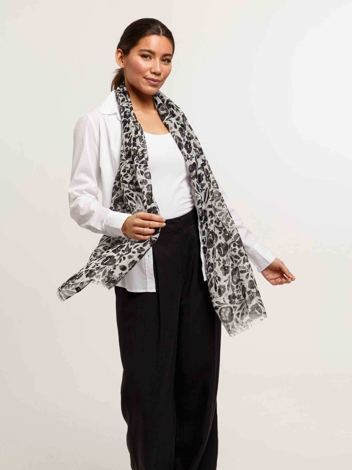 Floral Print ScarfScarvesPosh Boutique