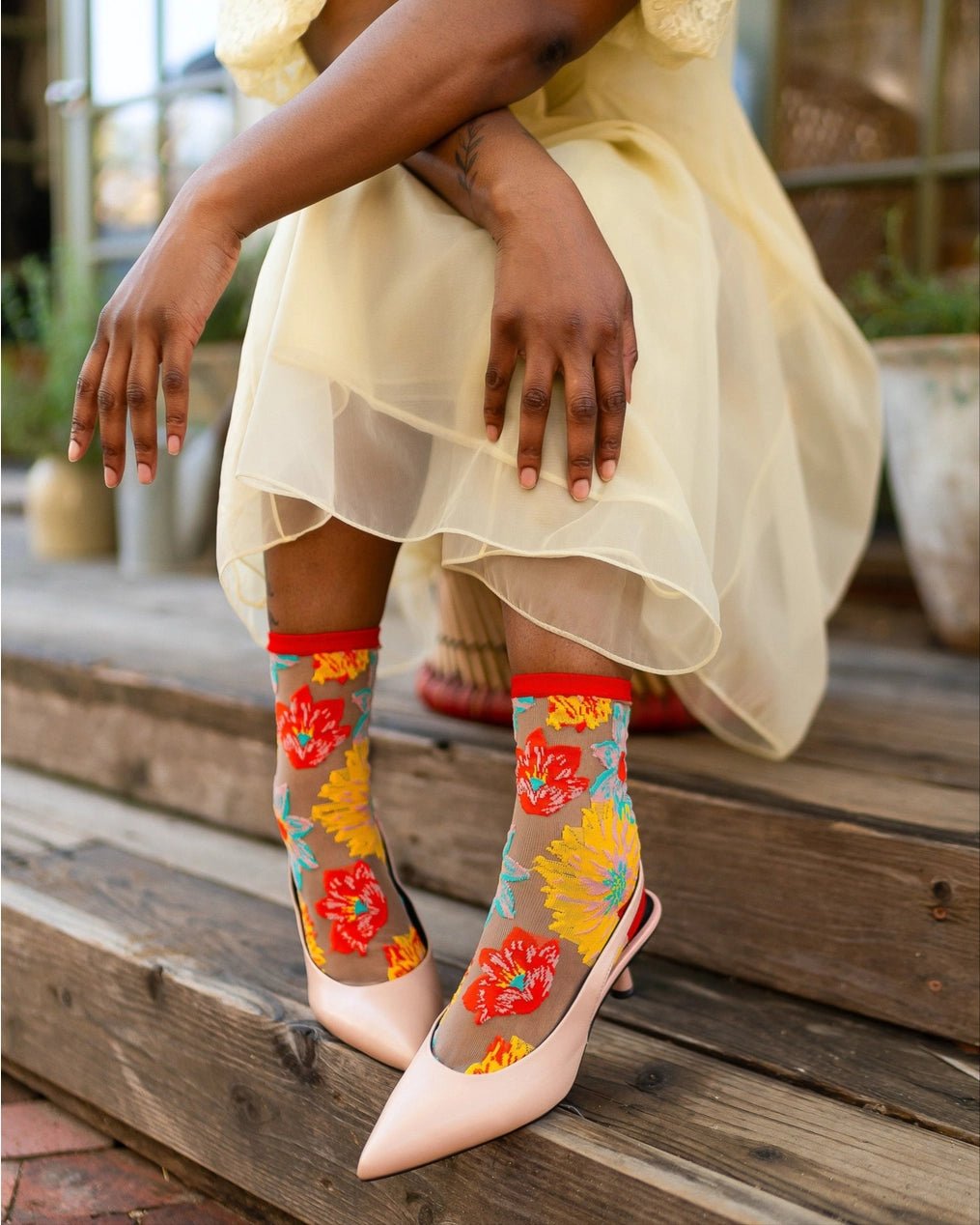 Flower Power Sheer SocksPosh Boutique