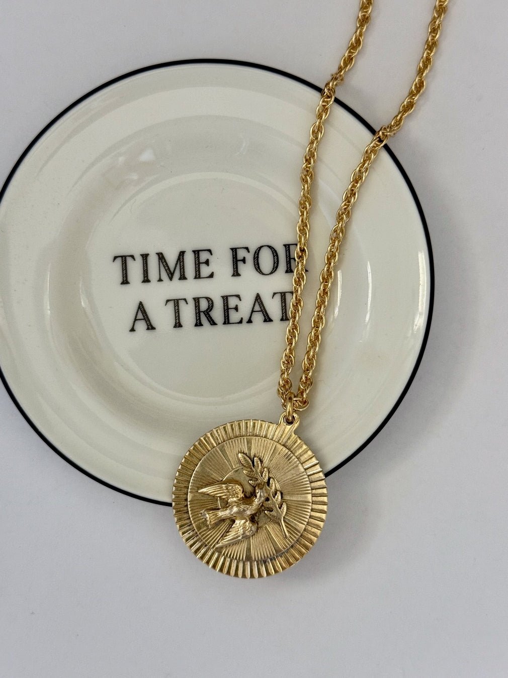 Gloria NecklacePosh Boutique