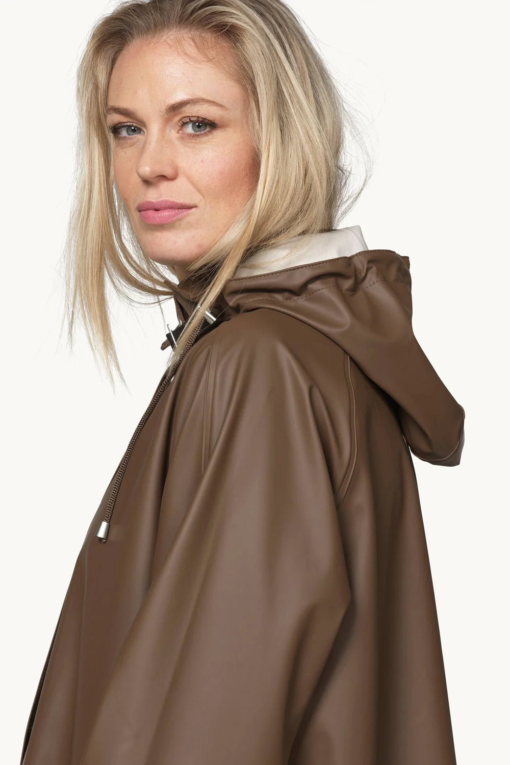 Light "Mud" RaincoatJacketsPosh Boutique