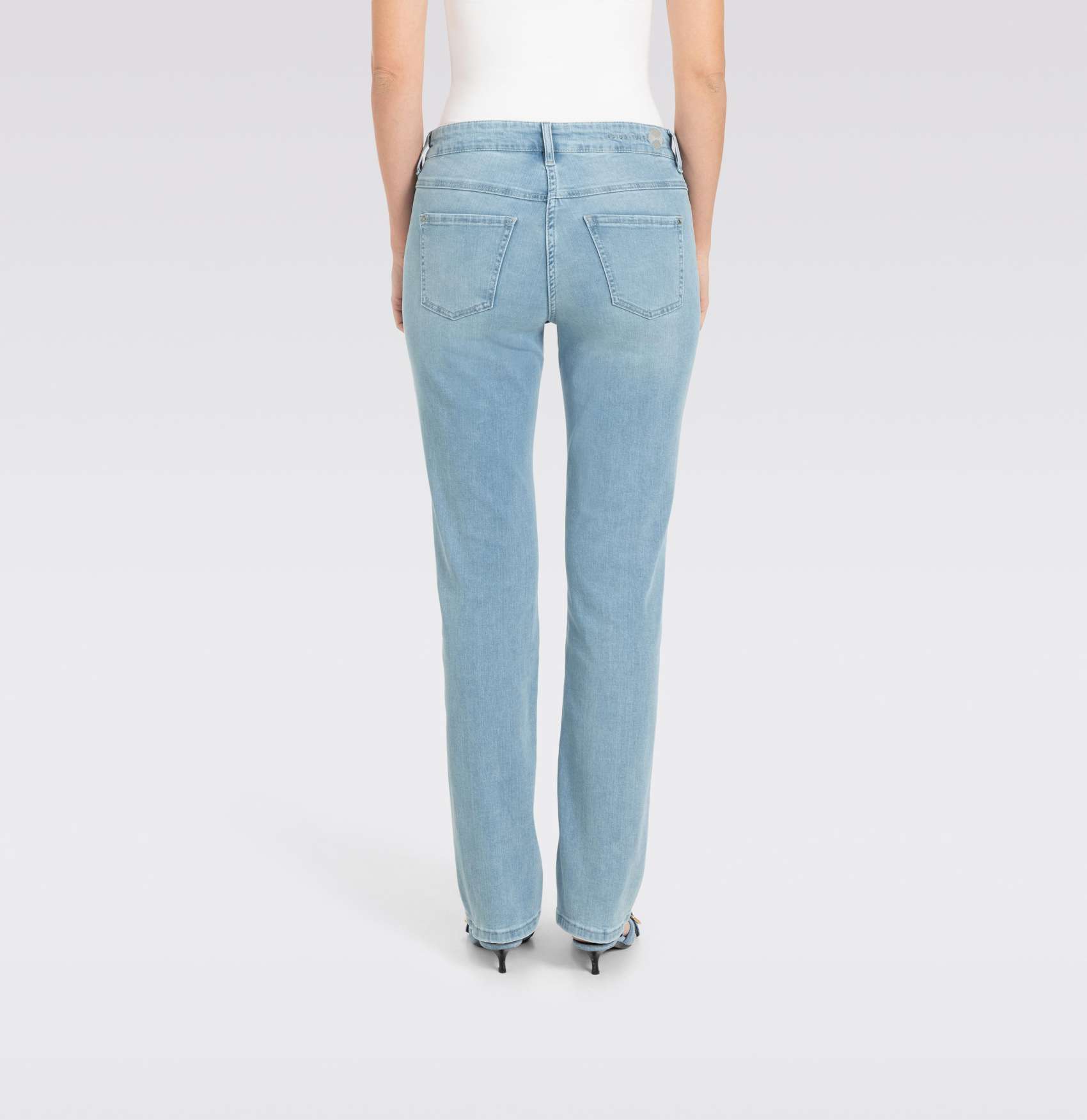 MAC Dream Straight Leg JeansDenimPosh Boutique