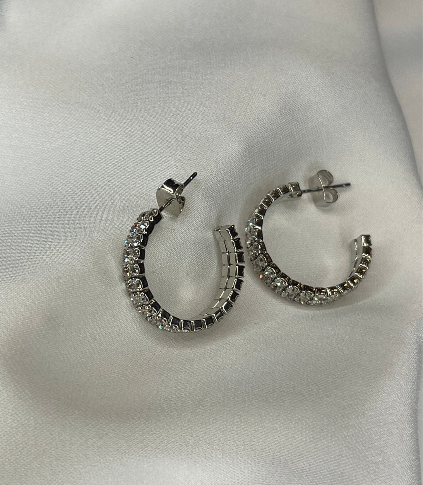 Malory EarringsJewelryPosh Boutique