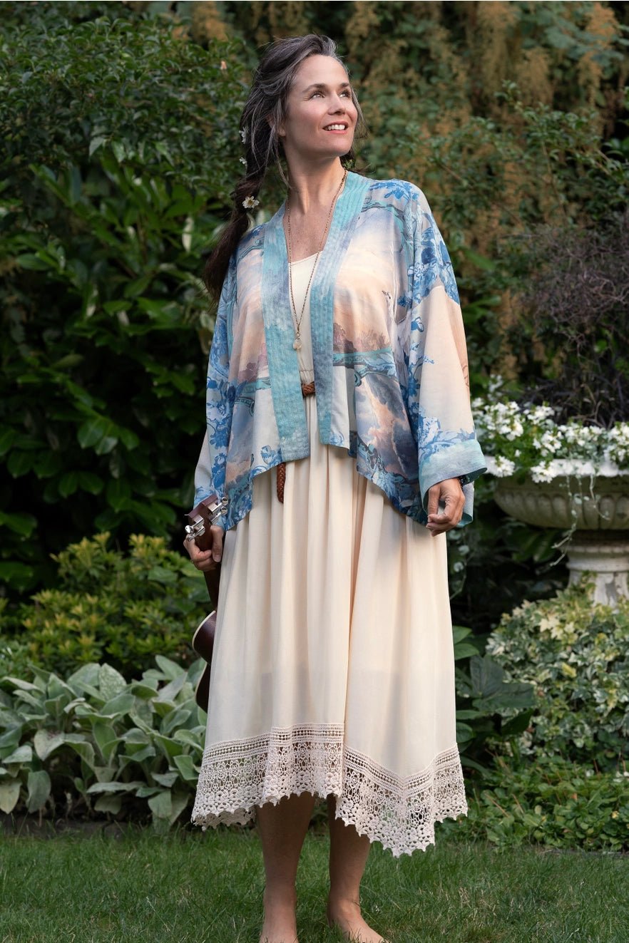 Market of Stars Peace Out Cropped KimonoJacketsPosh Boutique