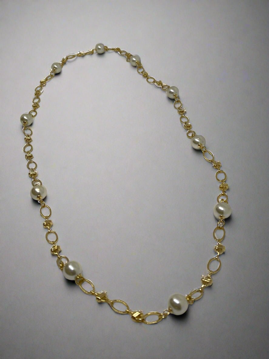 Merx Pearl & Circle Chain NecklaceJewelryPosh Boutique