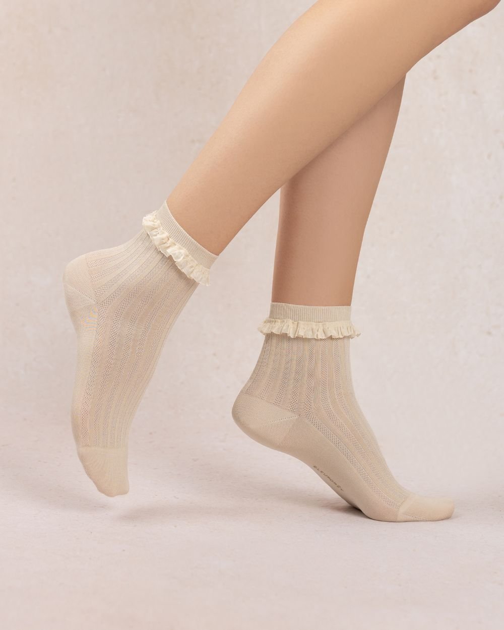 Ruffled Ankle SocksPosh Boutique