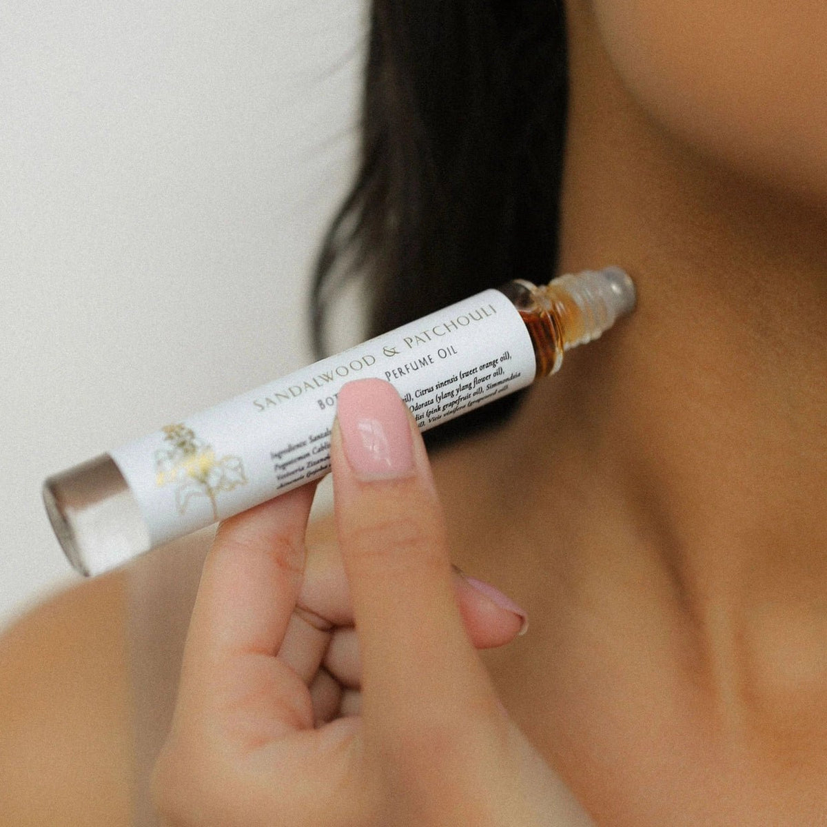 Sandalwood & Patchouli Natural PerfumePosh Boutique