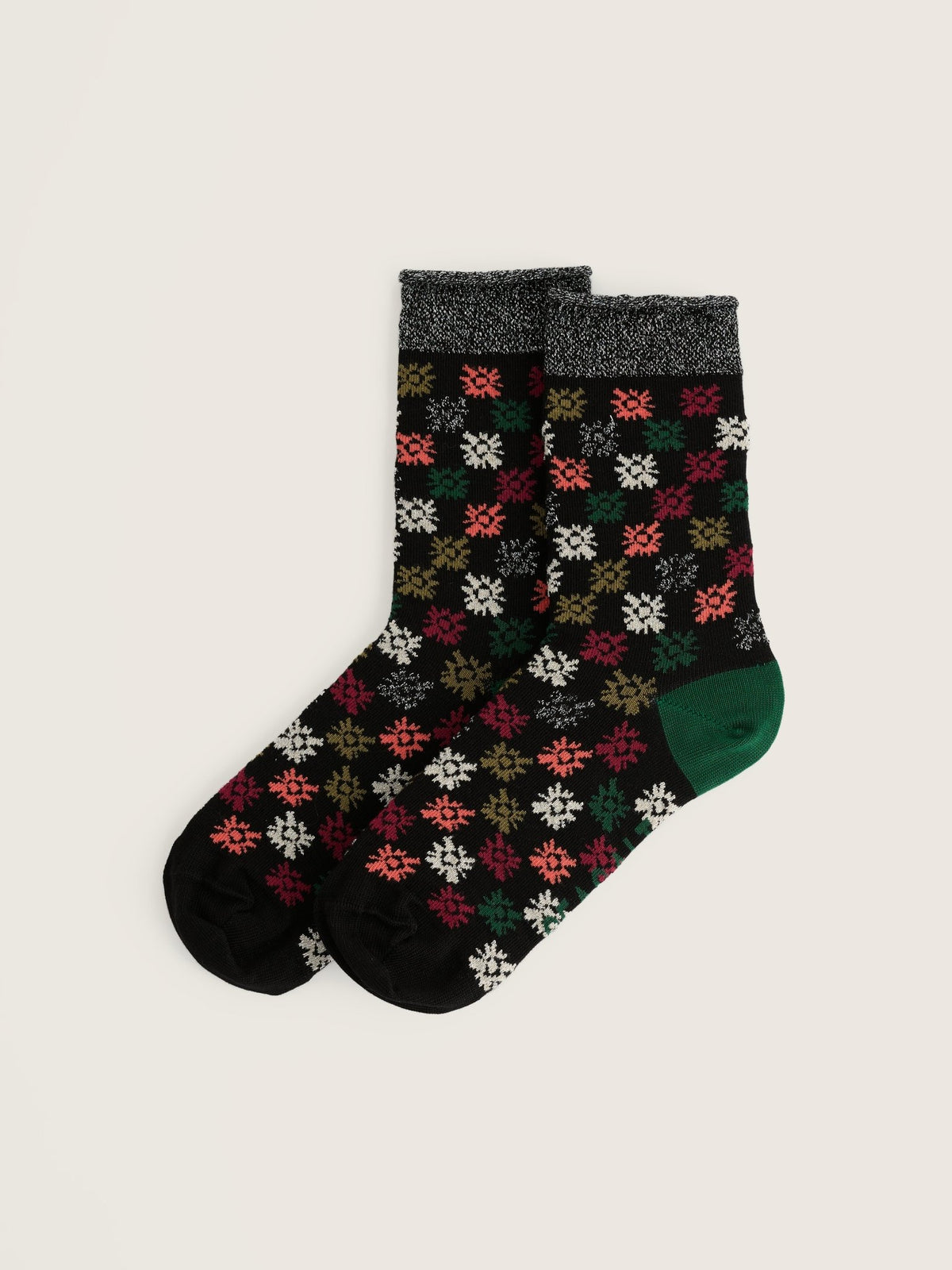 Snowy Scenes SocksPosh Boutique