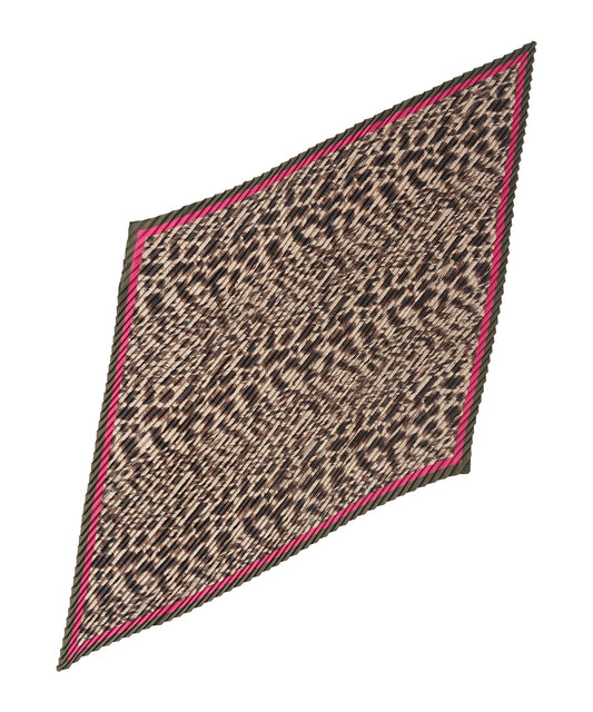 Spots on Spots Pleated DiamondPosh Boutique