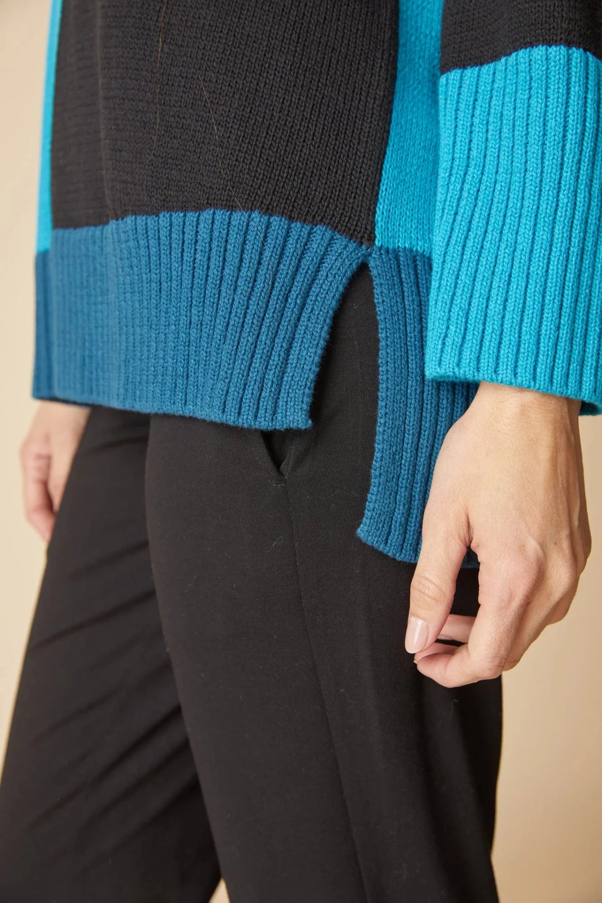 Tunic Block SweaterSweatersPosh Boutique