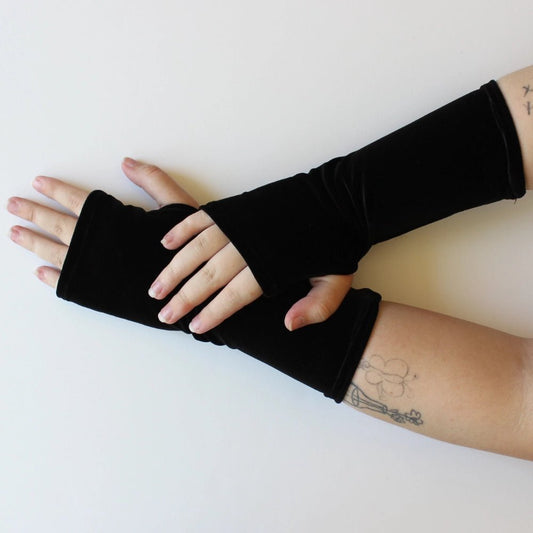 Velvet Fingerless GlovesPosh Boutique